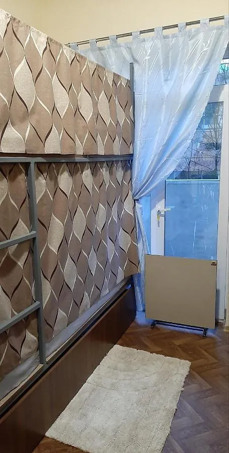 Хостел На Ракетной Kiev Hostal